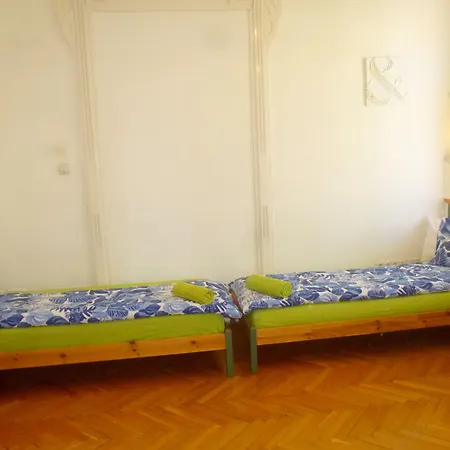 Gaia Astoria Будапешт