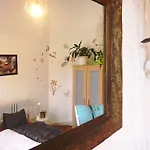 Gaia Astoria *
