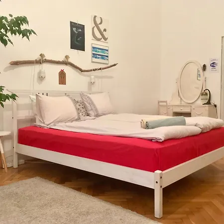Gaia Astoria Vandrerhjem