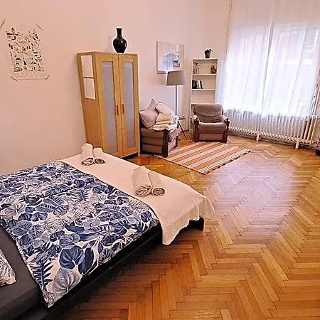 Gaia Astoria אכסניה בודפשט