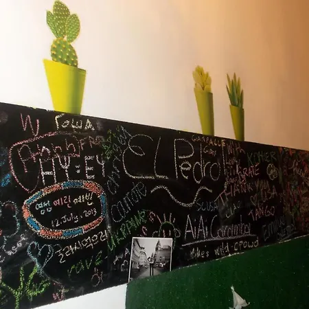 Hostel Gaia Astoria *