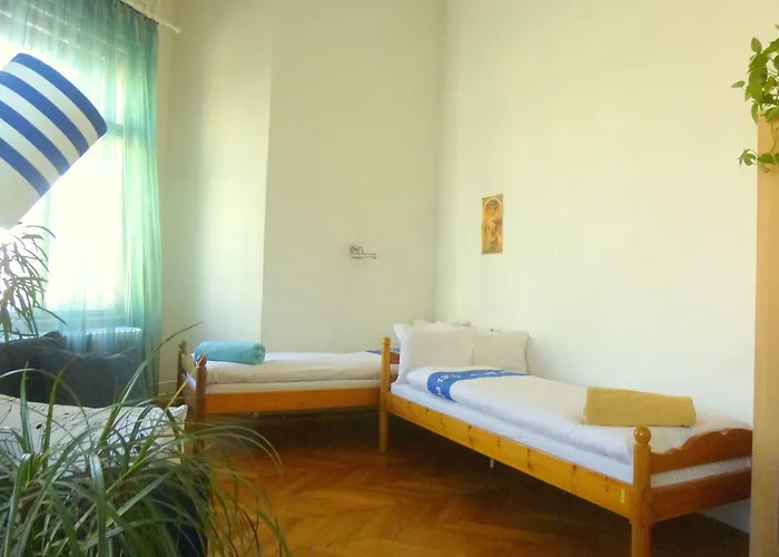 Vandrerhjem Gaia Astoria Budapest