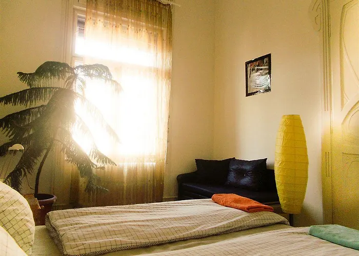Gaia Astoria Hostel