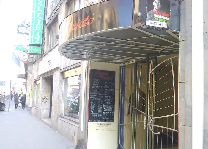 Gaia Astoria 호스텔