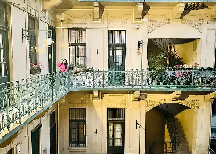 Gaia Astoria 호스텔